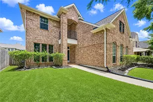 13211 Dusty Grove Ln, Sugar Land, TX 77498 - Photo 2
