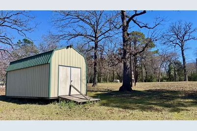 10933 Clyde Acord Road, Franklin, TX 77856 - Photo 20