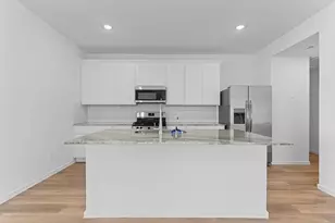 9015 Rose Water Trails, Rosharon, TX 77583 - Photo 4