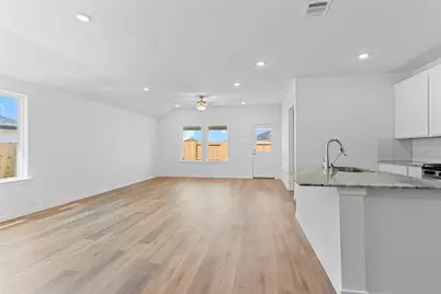 9015 Rose Water Trails, Rosharon, TX 77583 - Photo 16