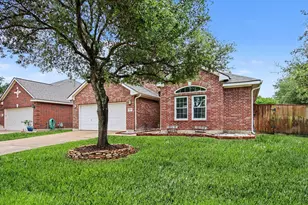 12843 Sherlock Acres Dr, Tomball, TX 77377 - Photo 2