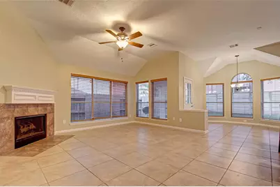 4611 Summer Lakes, Sugar Land, TX 77479 - Photo 12