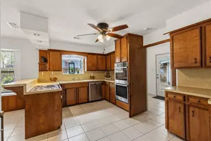 17507 Oxhill Ct, Spring, TX 77388 - Photo 16