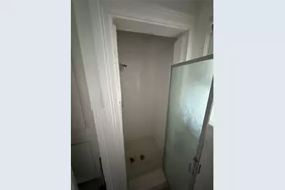 415 W Pearce Street, Baytown, TX 77520 - Photo 8