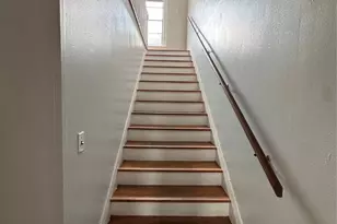 415 W Pearce St, Baytown, TX 77520 - Photo 10