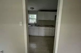 8914 Kellett St, Houston, TX 77078 - Photo 4