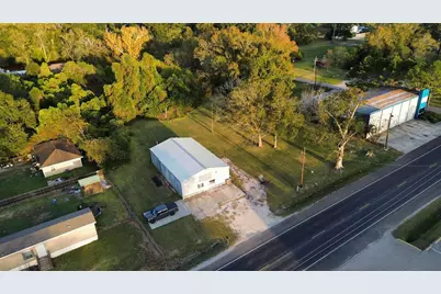 403 S Winfree Street, Dayton, TX 77535 - Photo 1