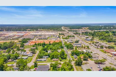 405 W Worsham Street, Willis, TX 77378 - Photo 34