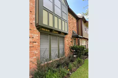 10564 Hammerly Boulevard #340, Houston, TX 77043 - Photo 1