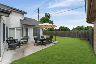 7810 Poitiers Dr, Houston, TX 77071 - Photo 24