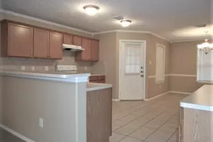 10410 Scenic Vista Dr, Humble, TX 77396 - Photo 2