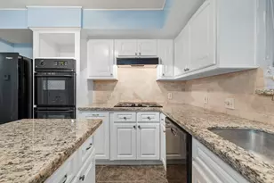 9216 Deepwater Dr, Montgomery, TX 77356 - Photo 4