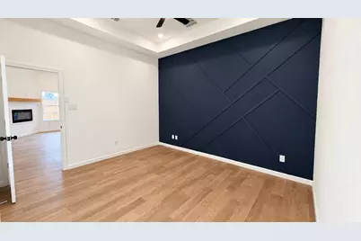 8715 Victoria Forest Drive, Houston, TX 77088 - Photo 22