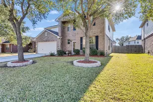 5514 Gatesprings Ln Ln, Sugar Land, TX 77479 - Photo 2