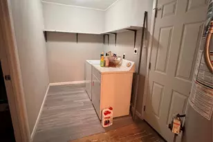 319 Bellmar Dr, Houston, TX 77037 - Photo 8