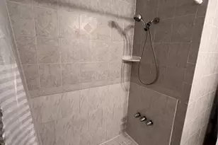 319 Bellmar Dr, Houston, TX 77037 - Photo 12