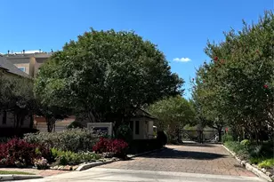 9114 Harbor Hills Dr, Houston, TX 77054 - Photo 1