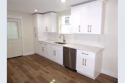 3414 Ursuline, Galveston, TX 77550 - Photo 34
