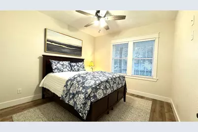 3414 Ursuline, Galveston, TX 77550 - Photo 22