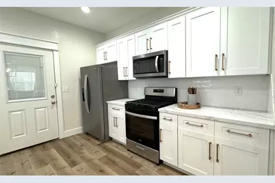3414 Ursuline, Galveston, TX 77550 - Photo 12