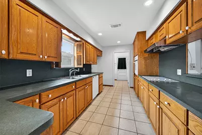 2210 Tannehill Drive, Houston, TX 77008 - Photo 8