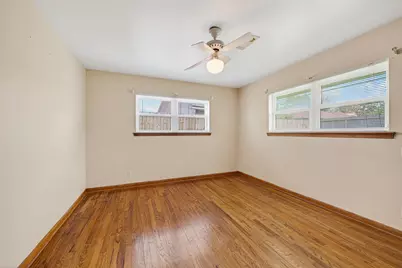 2210 Tannehill Drive, Houston, TX 77008 - Photo 18