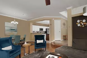 110 N Valley Oaks Cir, The Woodlands, TX 77382 - Photo 6