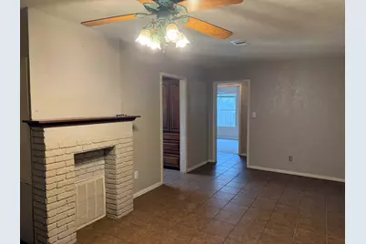 1434 1st Avenue N, Texas City, TX 77590 - Photo 6