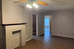 1434 1st Ave N, Texas City, TX 77590 - Photo 6