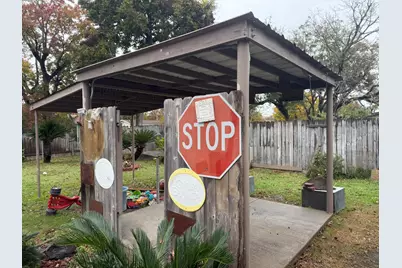 1434 1st Avenue N, Texas City, TX 77590 - Photo 18