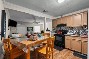 3010 Fern St, Pasadena, TX 77503 - Photo 10