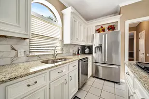 14934 Wilderness Cliff Ct, Houston, TX 77062 - Photo 24