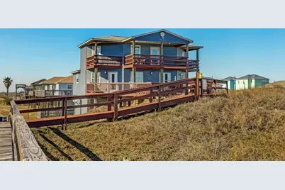 601 Wave Court, Surfside Beach, TX 77541 - Photo 2