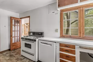 1505 20th St, Huntsville, TX 77340 - Photo 22