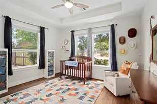 702 W 41st St, Houston, TX 77018 - Photo 14