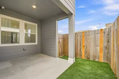 2305 Via Laura Lane, Houston, TX 77051 - Photo 24