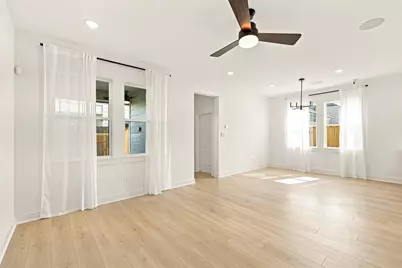 2305 Via Laura Lane, Houston, TX 77051 - Photo 12
