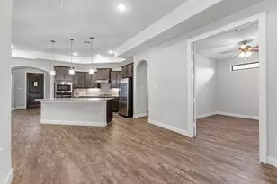 5722 Bobwhite Trl, Manvel, TX 77578 - Photo 12