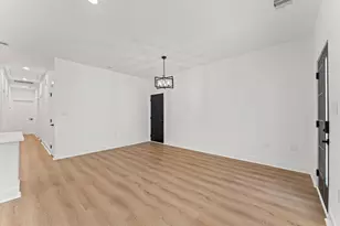 9208 Caddo Rd, Houston, TX 77078 - Photo 14