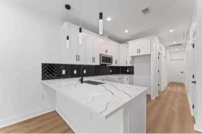 9208 Caddo Road, Houston, TX 77078 - Photo 16
