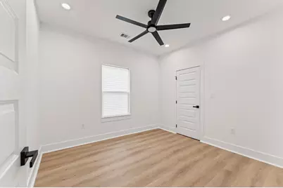 9208 Caddo Road, Houston, TX 77078 - Photo 28