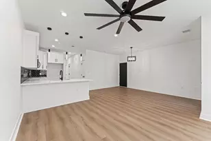 9208 Caddo Rd, Houston, TX 77078 - Photo 8
