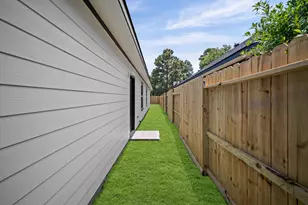 9208 Caddo Rd, Houston, TX 77078 - Photo 30