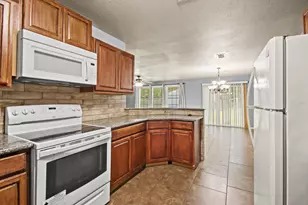 432 Co Rd 4284, Dayton, TX 77535 - Photo 10