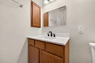 9307 Russeff Field Ln, Rosenberg, TX 77469 - Photo 32