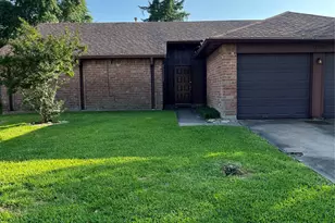 1930 Lazy Ln, Missouri City, TX 77489 - Photo 1