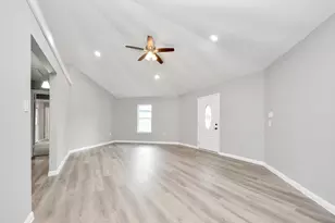 26562 Armadillo Dr, Hempstead, TX 77445 - Photo 6