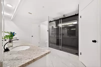 12302 S Moorcreek Drive, Houston, TX 77070 - Photo 14