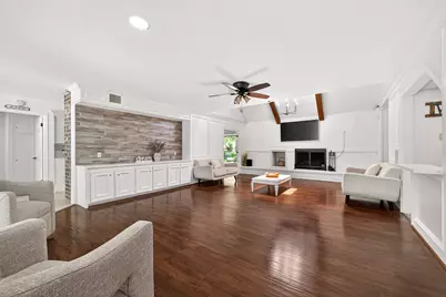 12302 S Moorcreek Drive, Houston, TX 77070 - Photo 4