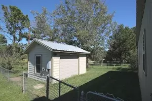 2702 Blue Creek Rd, La Vernia, TX 78121 - Photo 4